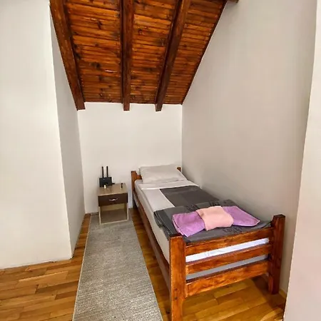 Kuca Za Odmor ,,balkan” Tatil Evi *