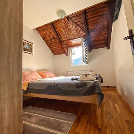 Kuca Za Odmor ,,balkan” Tatil Evi